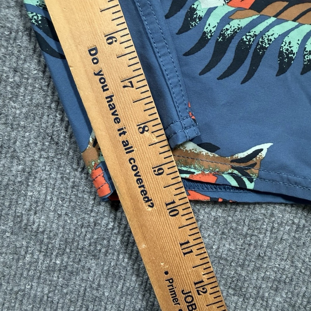 Roark Passage Series Fish Print Board Shorts Men's Size 30 Swim Trunks Blue - Picture 3 of 8